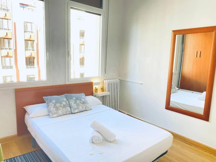Apartamento En Gran Via De Madrid 45 4 Dış mekan fotoğraf