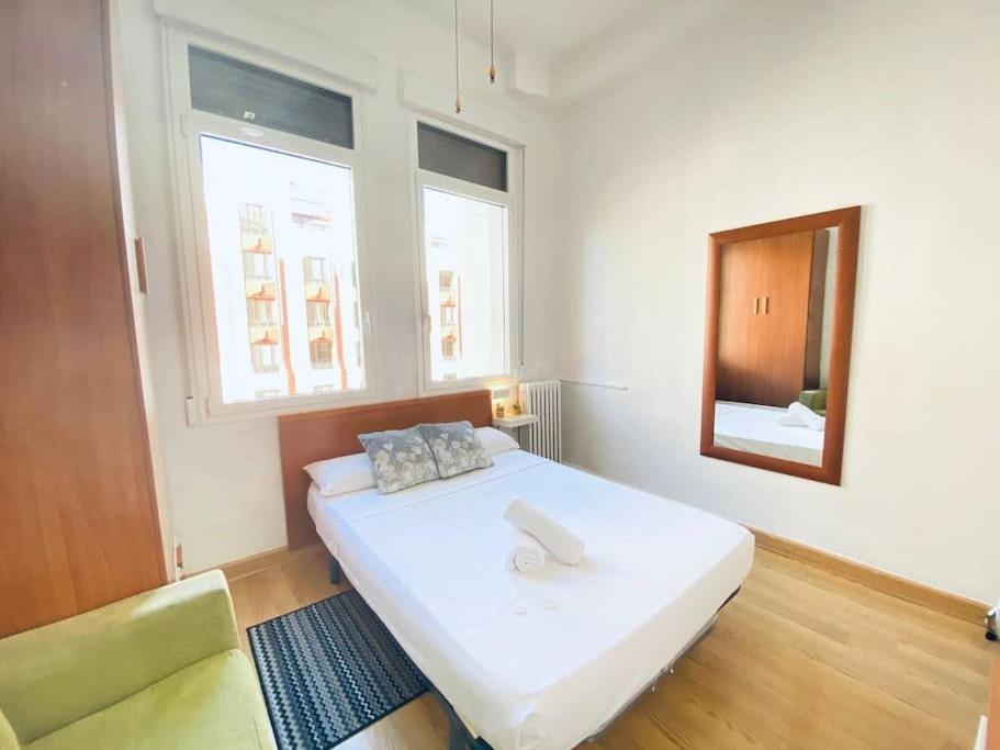 Apartamento En Gran Via De Madrid 45 4 Dış mekan fotoğraf