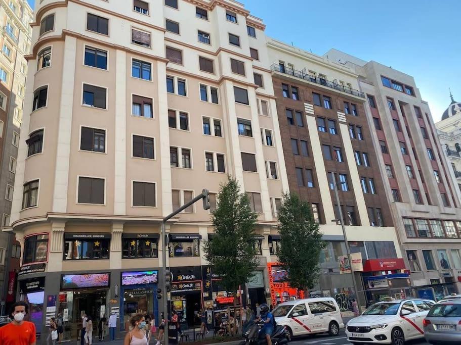 Apartamento En Gran Via De Madrid 45 4 Dış mekan fotoğraf